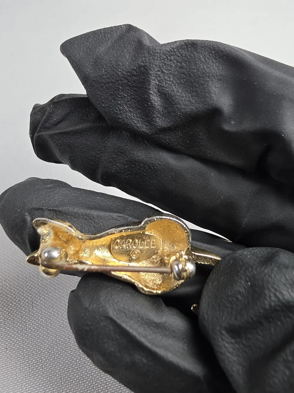 Vintage Signed Carolee Gold Tone Cat Brooch Rhinestone Collar Feline Pin Jewelry